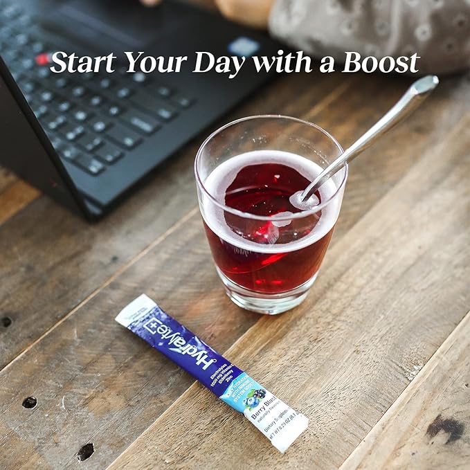 Hydralyte Electrolytes Plus Immunity, Elderberry - Low Sugar Rapid Rehydration Powder - Lightly Sparkling Electrolyte Powder Packets with 1,000mg Vitamin C and 300 mg Elderberry (8oz Serve, 12 Count)
