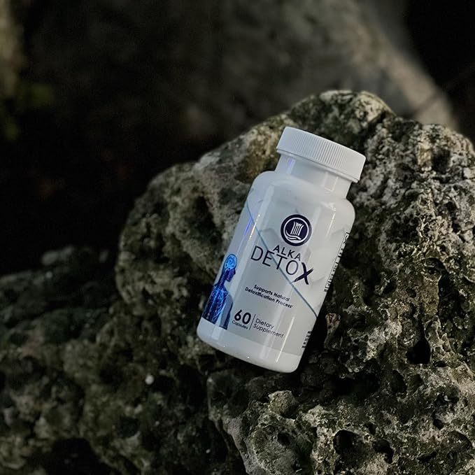 Chlorella, L - glycine, Dandelion Root. Enchances Immune Function, Gut Health. Aids in reducing inflamation. Alkaline Body Detox from Heavy Metals, aids Liver and Kidney Health. 60 Capsules